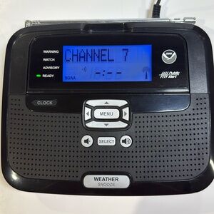 Radio Shack Hazard Alert Weather Radio Model 12-262 With AC Adapter